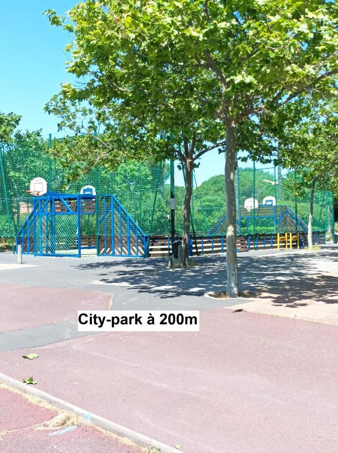 Lara 1 - Grand T2 Loggia Sans Vis-A-Vis Parking - Pres Centre-Port, Ile Des Loisirs, Plage Richelieu Агд Экстерьер фото